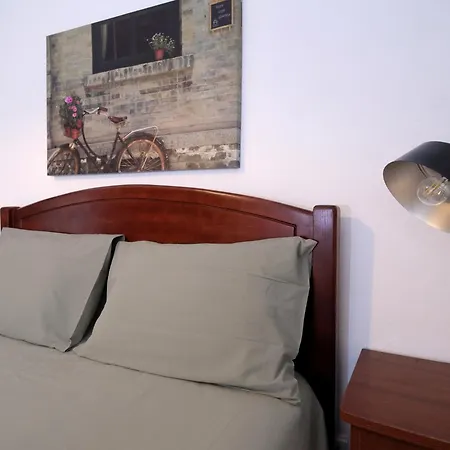 Portuguesa 3*
