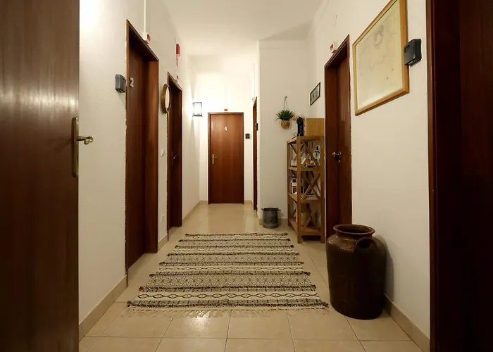 Portuguesa بيت ضيافة Alpiarça